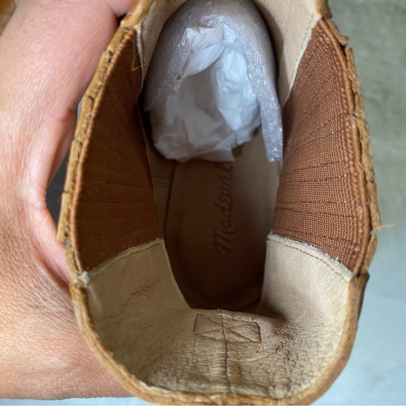 New Madewell Chelsea Boots Genuine Leather in Saddle Brown - Size 7M - Picture 9 of 10